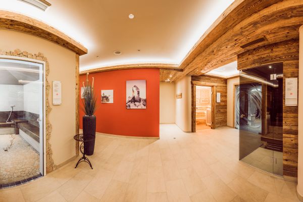 Aktiv & Vitalhotel Bergcristall (Neustift im Stubaital)